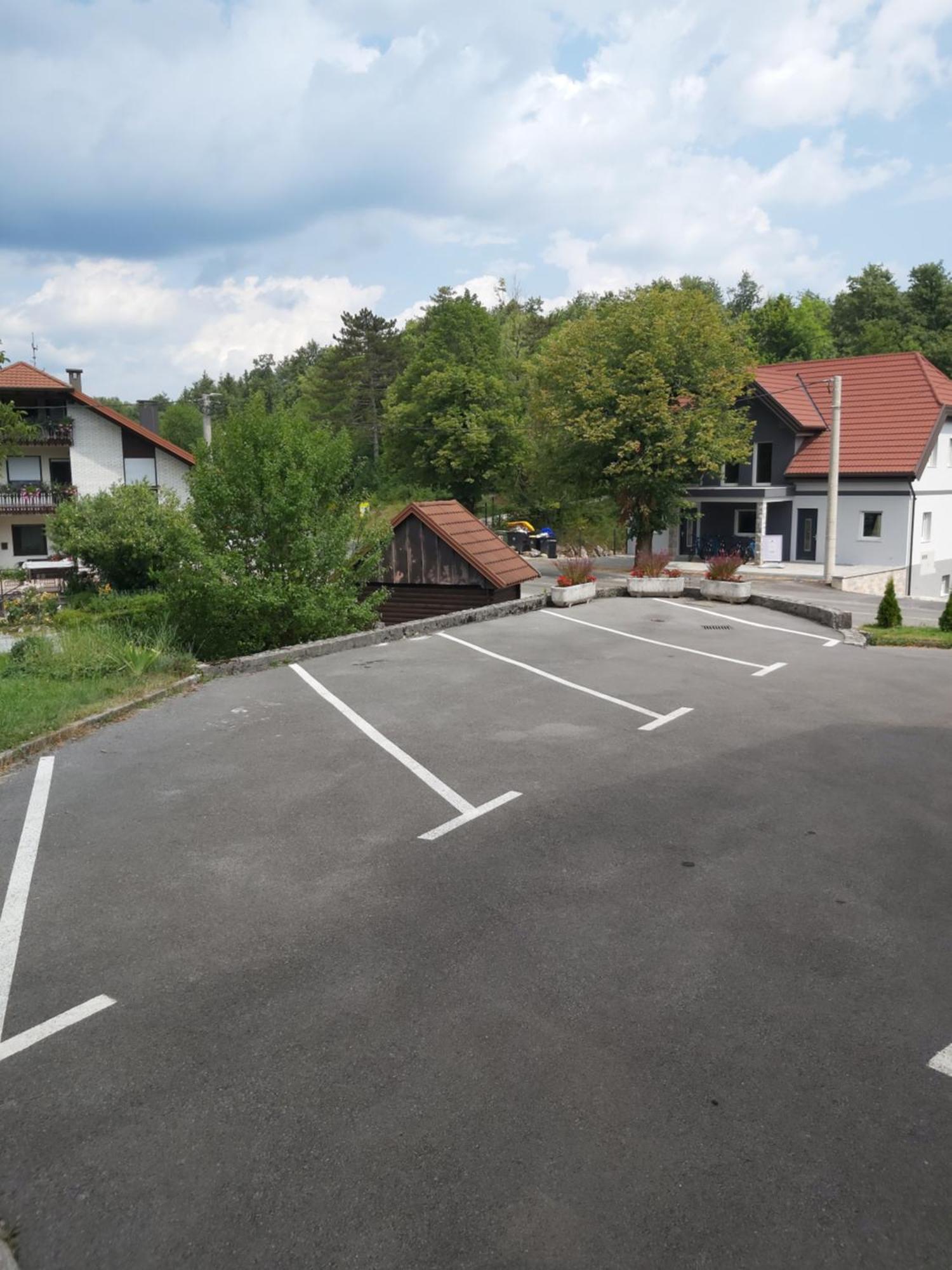 Rooms Zagon Postojna Exteriör bild